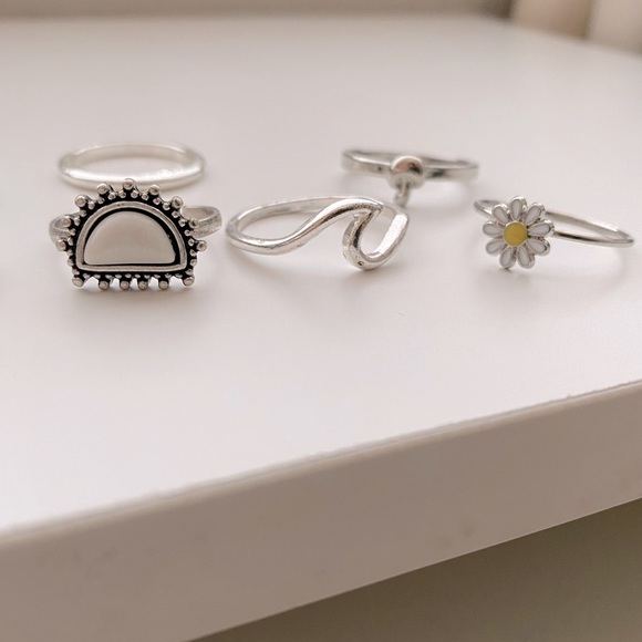 assorted ring pack - Picture 4 of 4